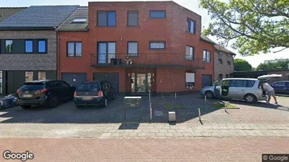 Apartments for rent in Niel - Photo from Google Street View