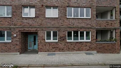 Apartments for rent in Hamburg Altona - Photo from Google Street View