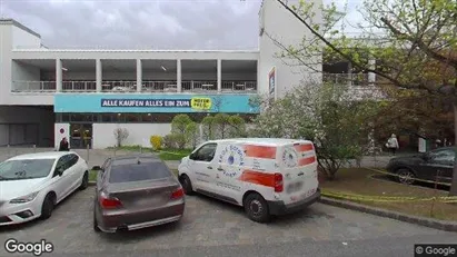 Apartments for rent in Wien Simmering - Photo from Google Street View