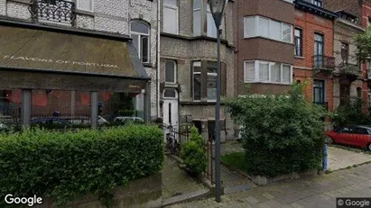 Apartments for rent in Brussels Schaarbeek - Photo from Google Street View
