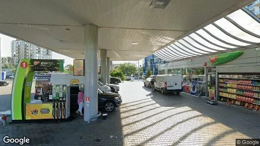 Apartments for rent in Voluntari - Photo from Google Street View