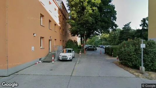 Apartments for rent in Vienna Floridsdorf - Photo from Google Street View