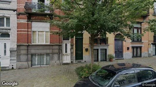 Apartments for rent in Brussels Schaarbeek - Photo from Google Street View