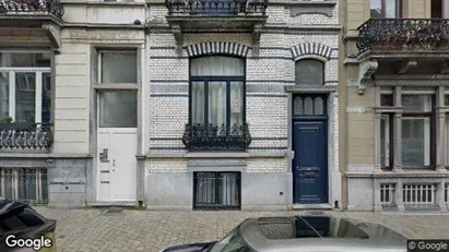 Apartments for rent in Brussels Elsene - Photo from Google Street View