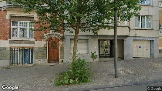Apartments for rent in Brussels Schaarbeek - Photo from Google Street View