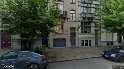 Apartments for rent in Brussels Schaarbeek - Photo from Google Street View