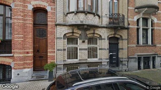 Apartments for rent in Brussels Etterbeek - Photo from Google Street View