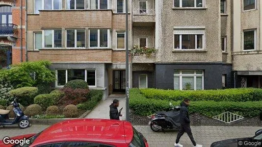 Apartments for rent in Brussels Elsene - Photo from Google Street View