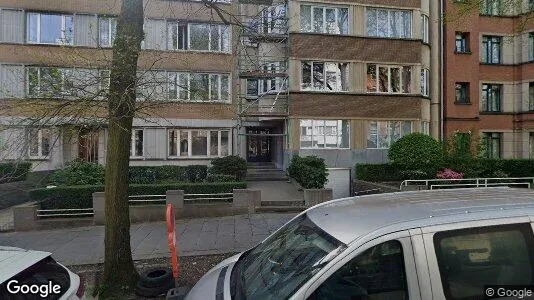 Apartments for rent in Brussels Elsene - Photo from Google Street View