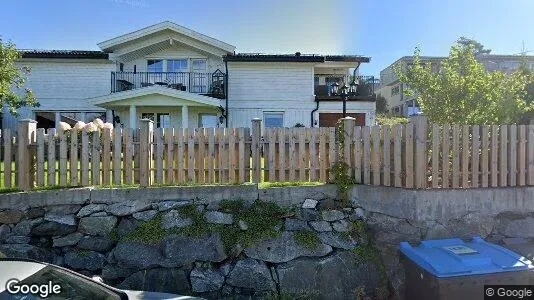 Apartments for rent in Oslo Nordstrand - Photo from Google Street View