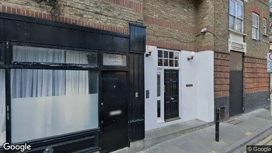 Apartments for rent in London E1 - Photo from Google Street View