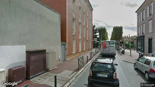 Apartments for rent in Nanterre - Photo from Google Street View