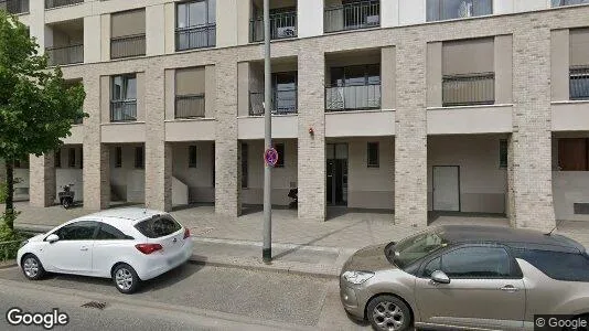 Apartments for rent in Frankfurt Süd - Photo from Google Street View