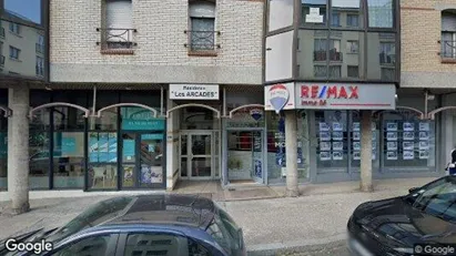 Apartments for rent in Pontoise - Photo from Google Street View