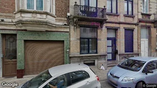 Apartments for rent in Brussels Schaarbeek - Photo from Google Street View
