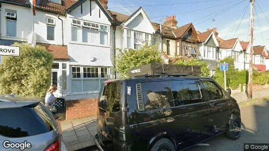 Apartments for rent in London W4 - Photo from Google Street View