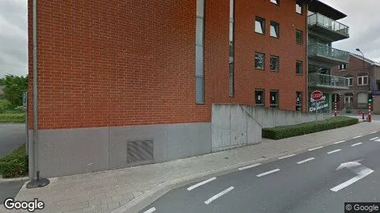 Apartments for rent in Moeskroen - Photo from Google Street View