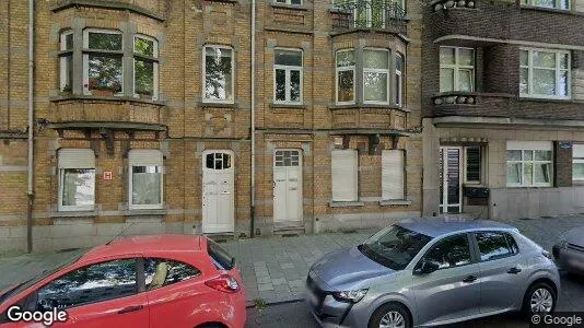 Apartments for rent in Brussels Schaarbeek - Photo from Google Street View