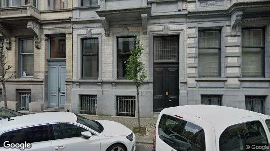 Apartments for rent in Brussels Elsene - Photo from Google Street View