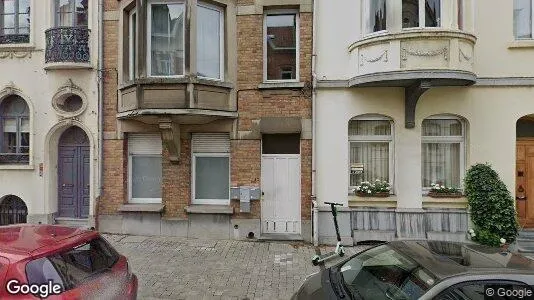 Apartments for rent in Brussels Schaarbeek - Photo from Google Street View