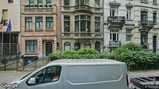 Apartments for rent in Brussels Schaarbeek - Photo from Google Street View