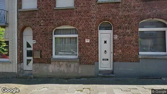 Apartments for rent in Moeskroen - Photo from Google Street View
