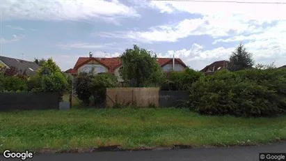 Apartments for rent in Praha-západ - Photo from Google Street View