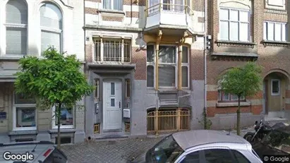 Apartments for rent in Brussels Elsene - Photo from Google Street View