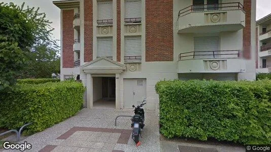 Apartments for rent in Pontoise - Photo from Google Street View