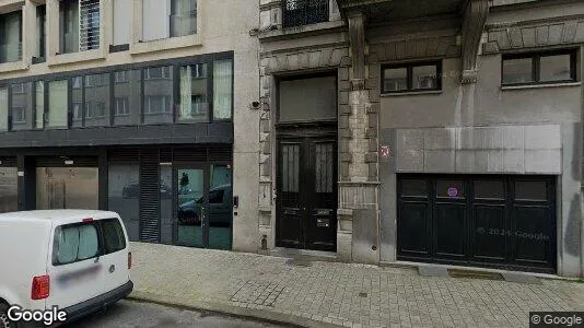 Apartments for rent in Brussels Elsene - Photo from Google Street View