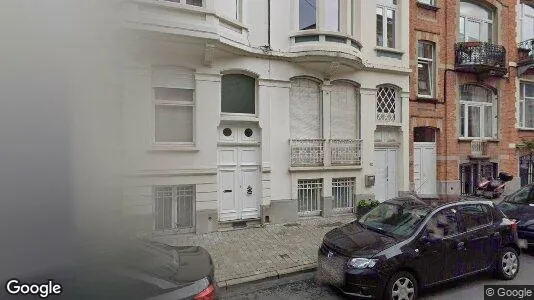 Apartments for rent in Brussels Schaarbeek - Photo from Google Street View
