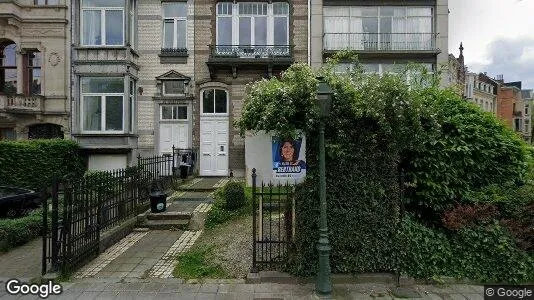 Apartments for rent in Brussels Etterbeek - Photo from Google Street View