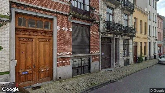 Apartments for rent in Brussels Schaarbeek - Photo from Google Street View