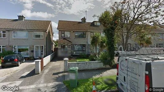 Apartments for rent in Dublin 16 - Photo from Google Street View