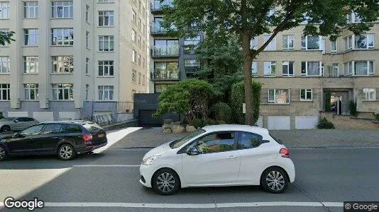 Apartments for rent in Brussels Elsene - Photo from Google Street View