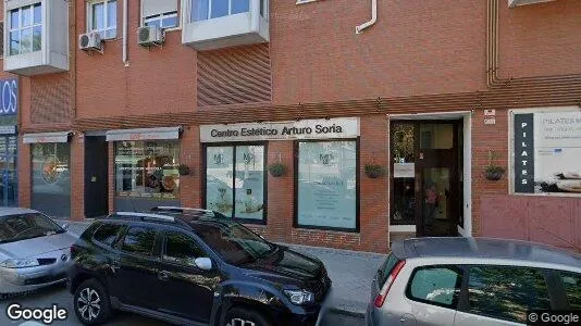 Apartments for rent in Madrid Ciudad Lineal - Photo from Google Street View