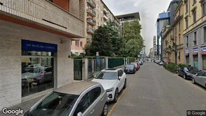 Rooms for rent in Milano Zona 2 - Stazione Centrale, Gorla, Turro, Greco, Crescenzago - Photo from Google Street View