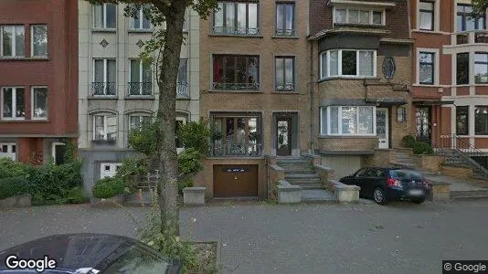 Apartments for rent in Brussels Ukkel - Photo from Google Street View