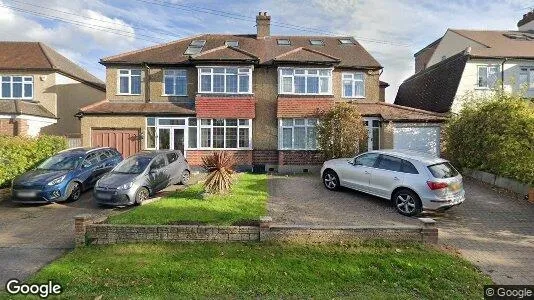Apartments for rent in Epsom - Surrey - Photo from Google Street View