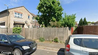 Apartments for rent in Mitcham - Surrey - Photo from Google Street View