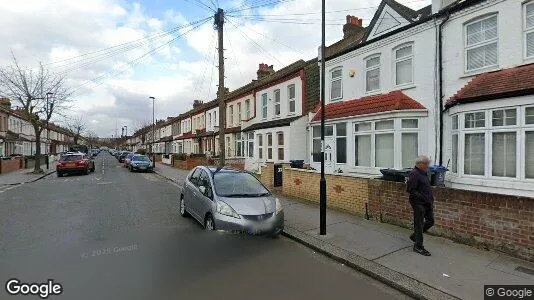 Apartments for rent in Thornton Heath - Surrey - Photo from Google Street View