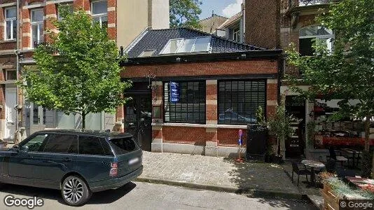 Apartments for rent in Brussels Elsene - Photo from Google Street View