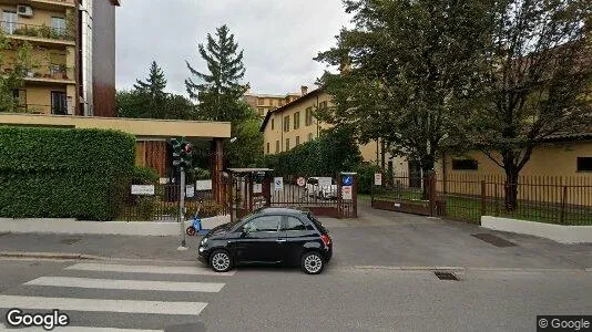 Rooms for rent in Milano Zona 2 - Stazione Centrale, Gorla, Turro, Greco, Crescenzago - Photo from Google Street View
