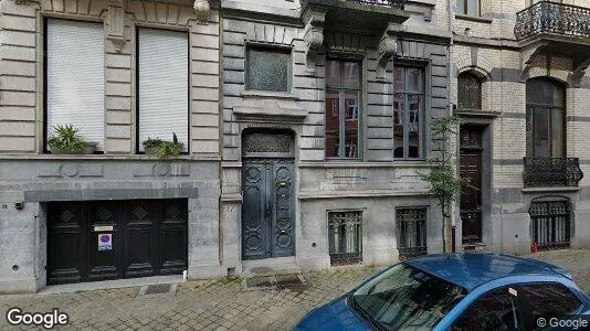 Apartments for rent in Brussels Elsene - Photo from Google Street View