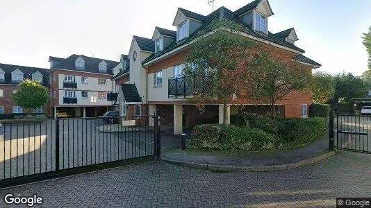 Apartments for rent in Aylesbury - Buckinghamshire - Photo from Google Street View