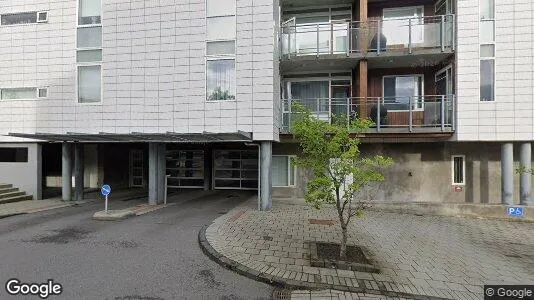 Apartments for rent in Reykjavík Hlíðar - Photo from Google Street View