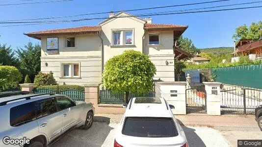 Apartments for rent in Budaörsi - Photo from Google Street View