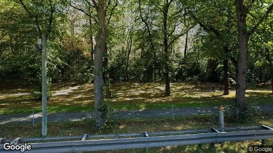 Apartments for rent in Munich Thalkirchen-Obersendling-Forstenried-Fürstenried-Solln - Photo from Google Street View