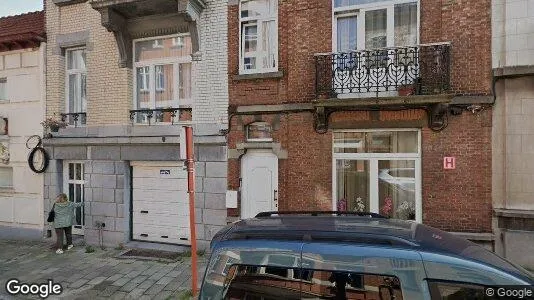 Apartments for rent in Brussels Schaarbeek - Photo from Google Street View