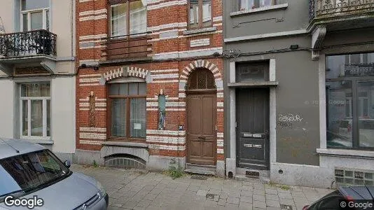 Apartments for rent in Brussels Elsene - Photo from Google Street View